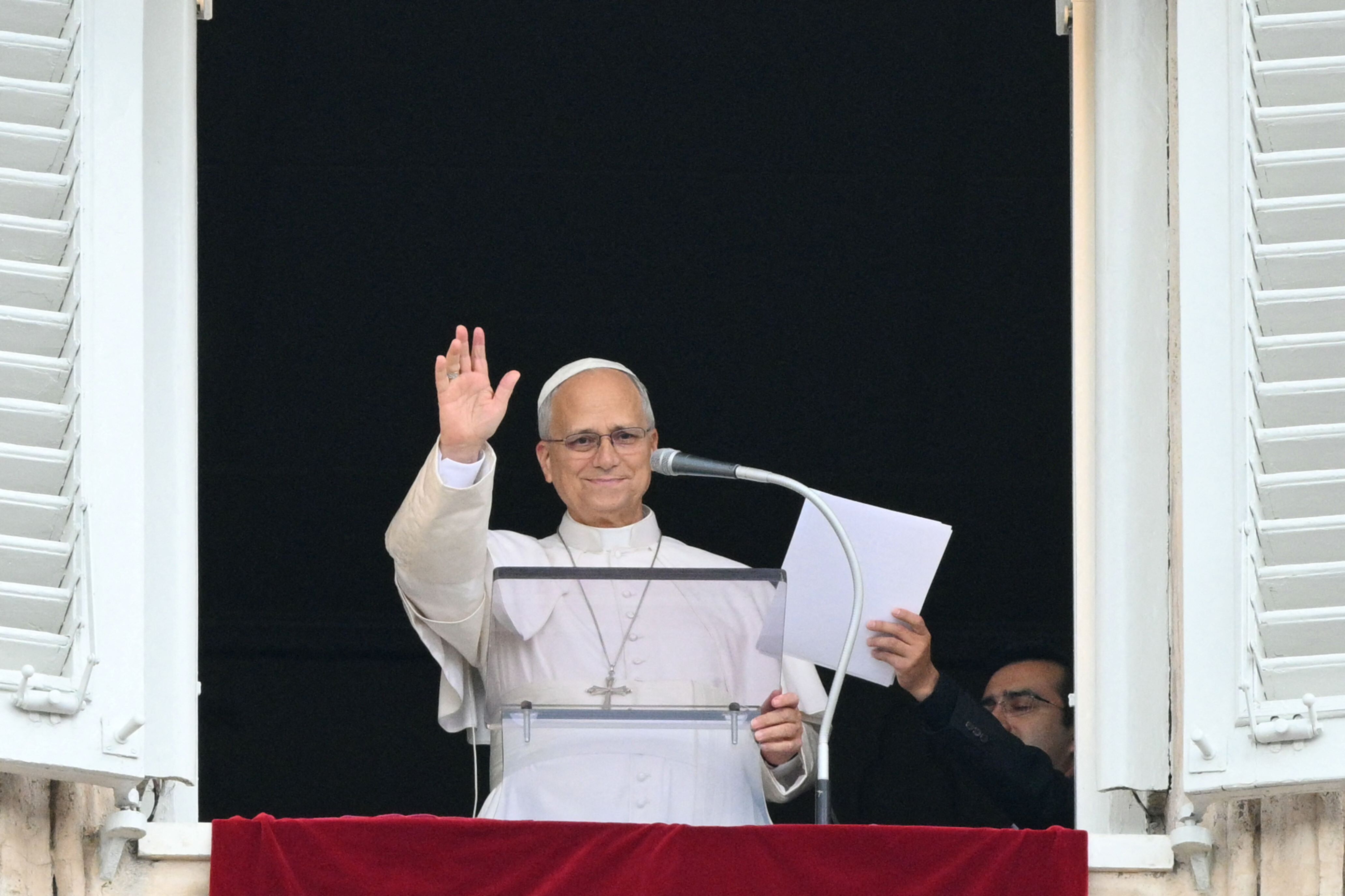 Papa Leone XIV all'Angelus dopo l'operazione: "Riprenderò le attività gradualmente"
