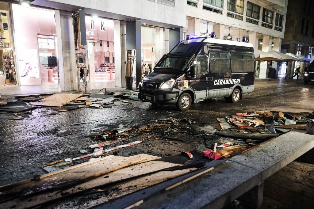 Guerriglia a Milano, Bologna e Torino. Il bilancio è di 28 arresti e 43 denunce. Tra le fo...