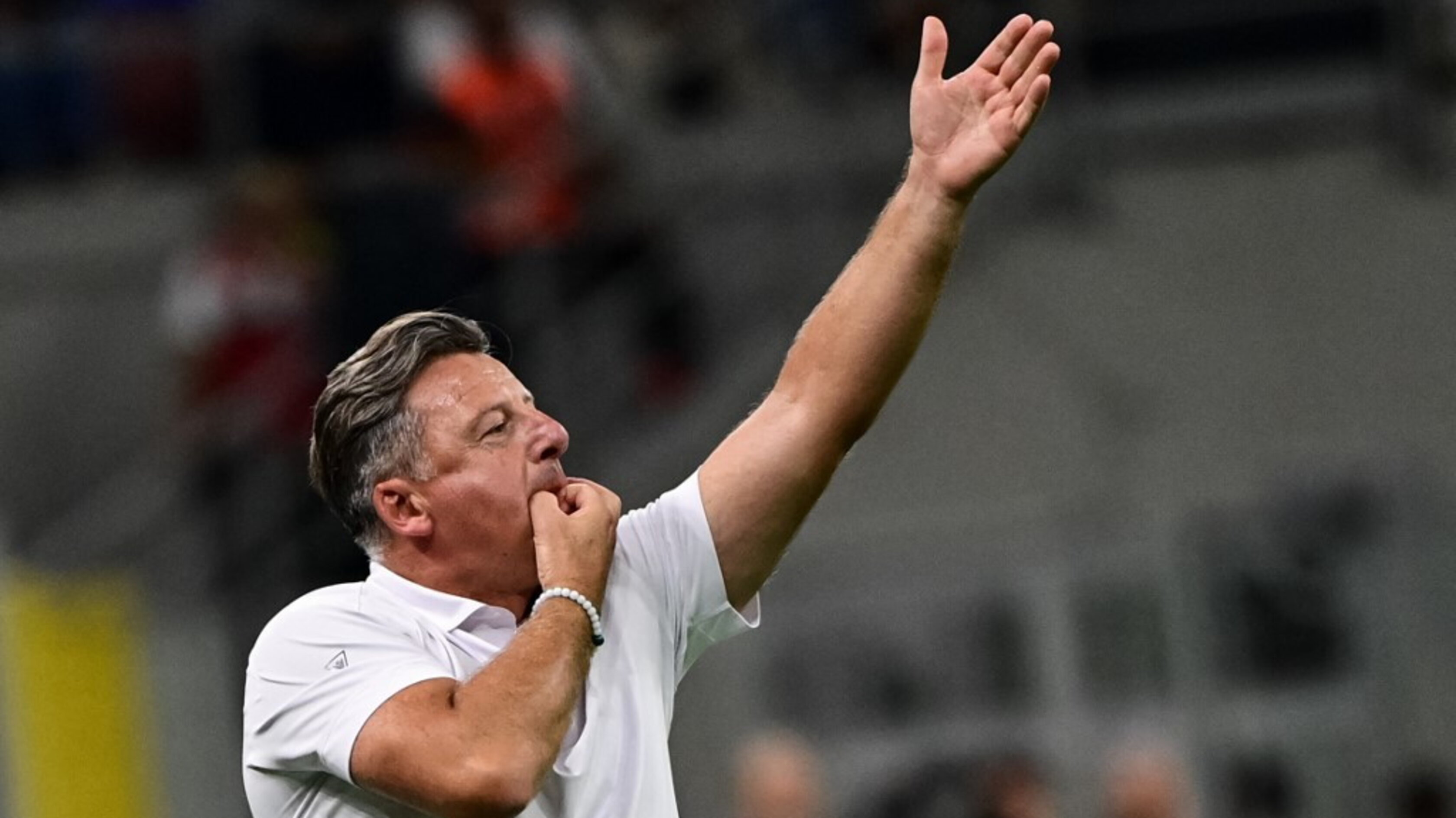 Lecce travolge l'Udinese 3-0 in casa: quinta sconfitta di fila, Runjaic a rischio