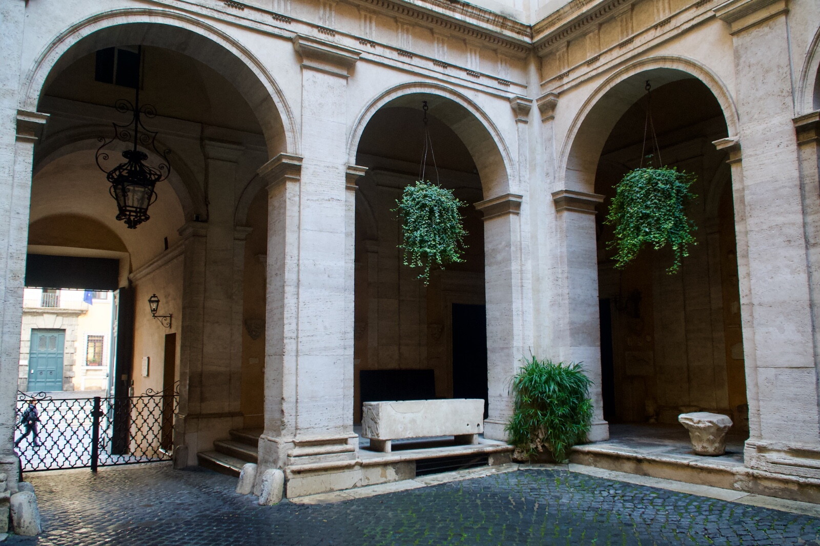 Fonti storiche e beni culturali, a Sermoneta il convegno sui nuovi scenari della gestione ...