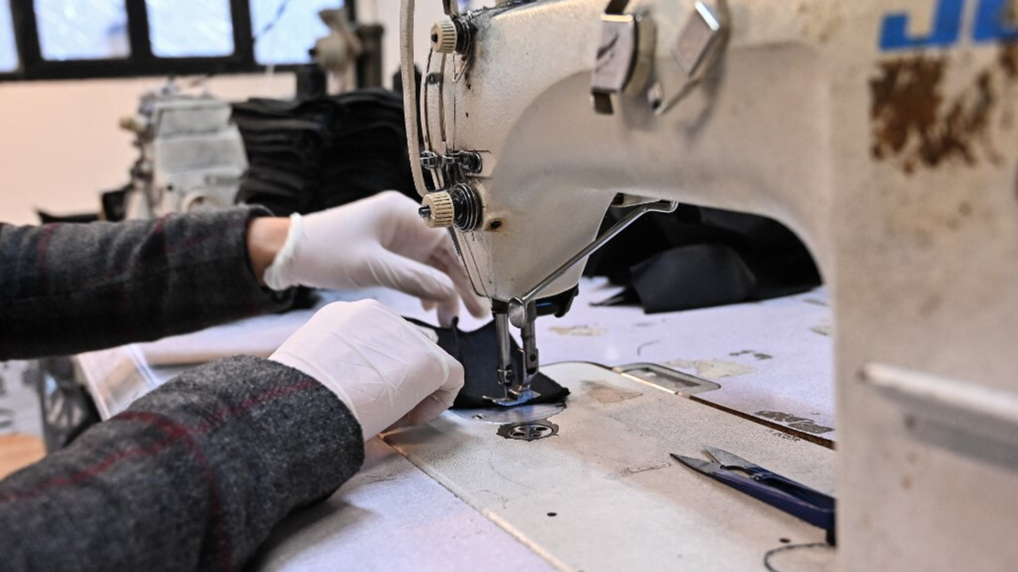 La contraffazione minaccia il 93% delle piccole imprese italiane