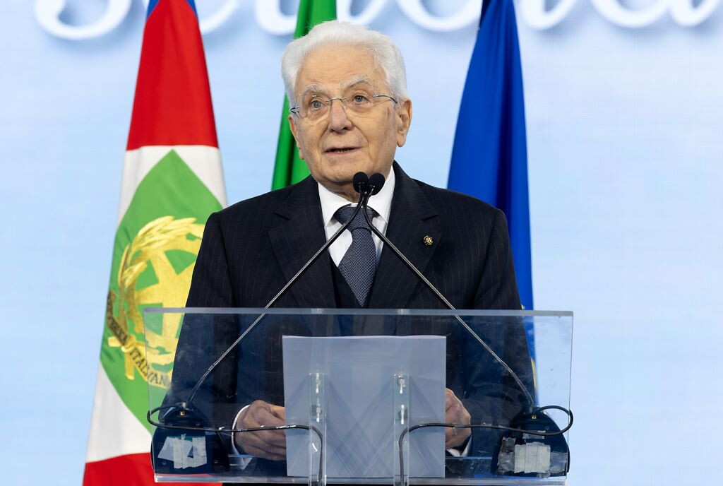 Mattarella, "sui giovani serve visione ampia, non meschina sottovalutazione"
