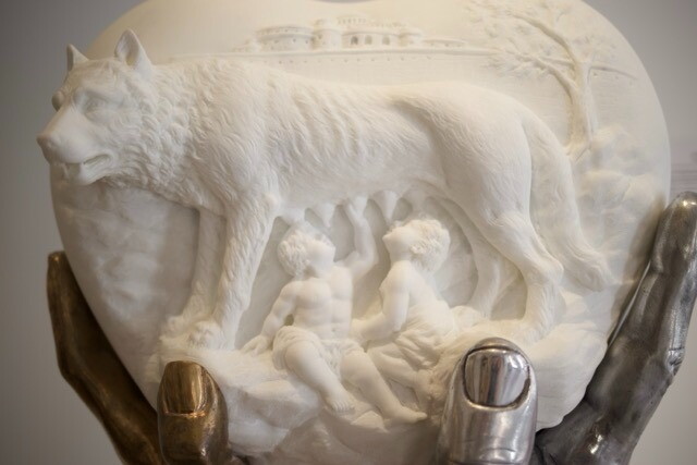 Dall'High Tech a Hi Human, a Roma la mostra di Lorenzo Quinn