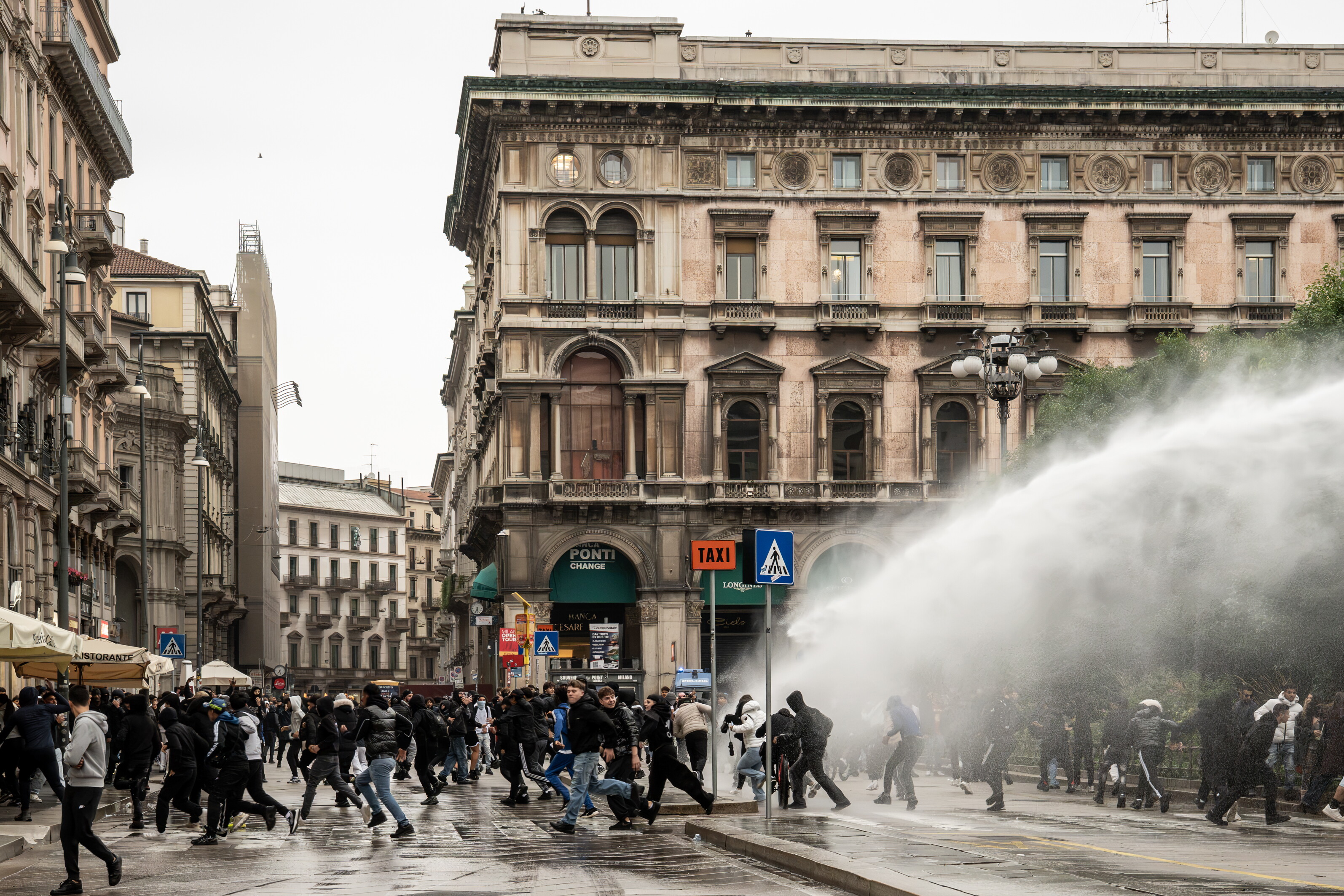 Salvini: "500 parà con Lince e droni a Milano". Nordio: "Servono più carceri minorili"