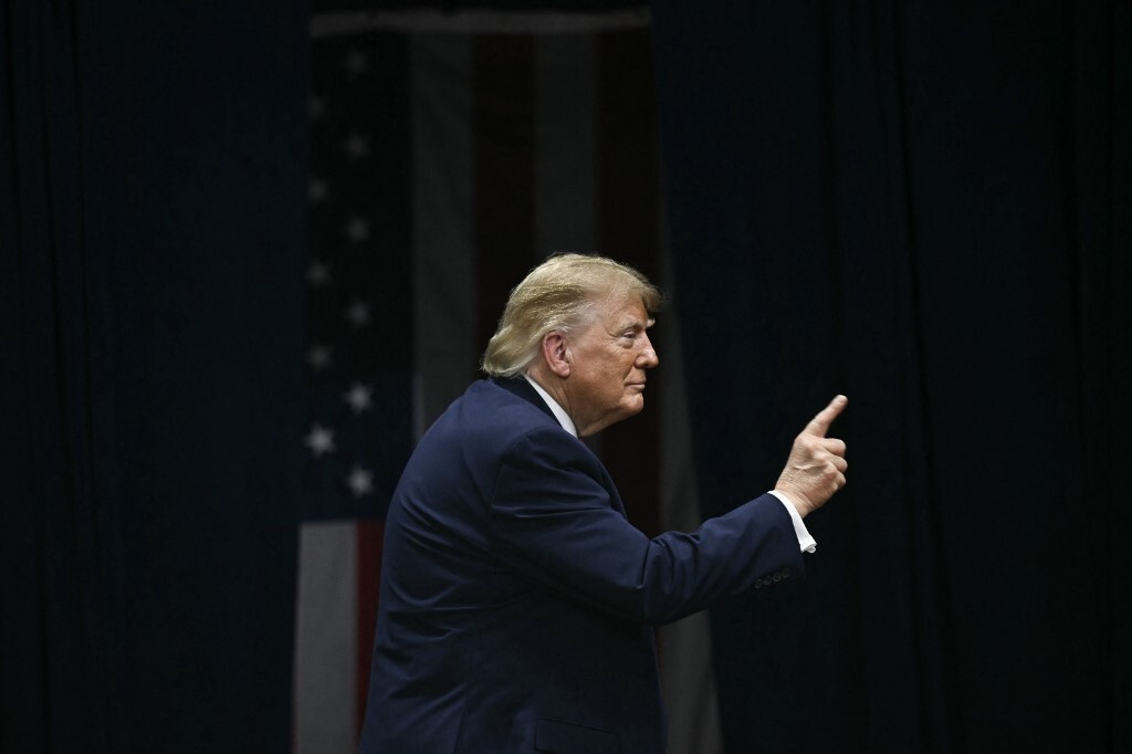 Trump evoca "Epic Fury 2", avviso all'Iran tra ipotesi di attacco e aperture diplomatiche