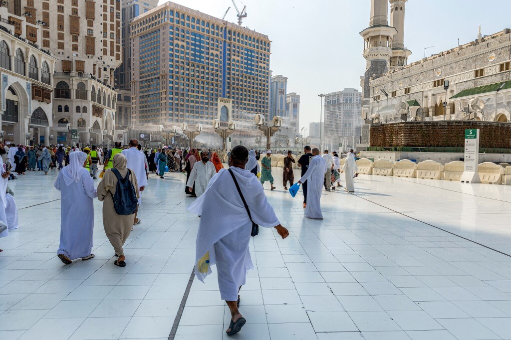 La Mecca nel mirino di un attacco aereo