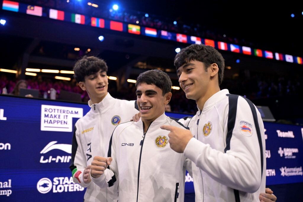 Mondiali ginnastica, Gabriele Targhetta argento al cavallo con maniglie