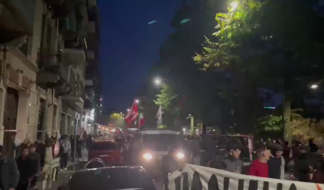 Torino, tensioni al corteo: cariche e lacrimogeni della polizia