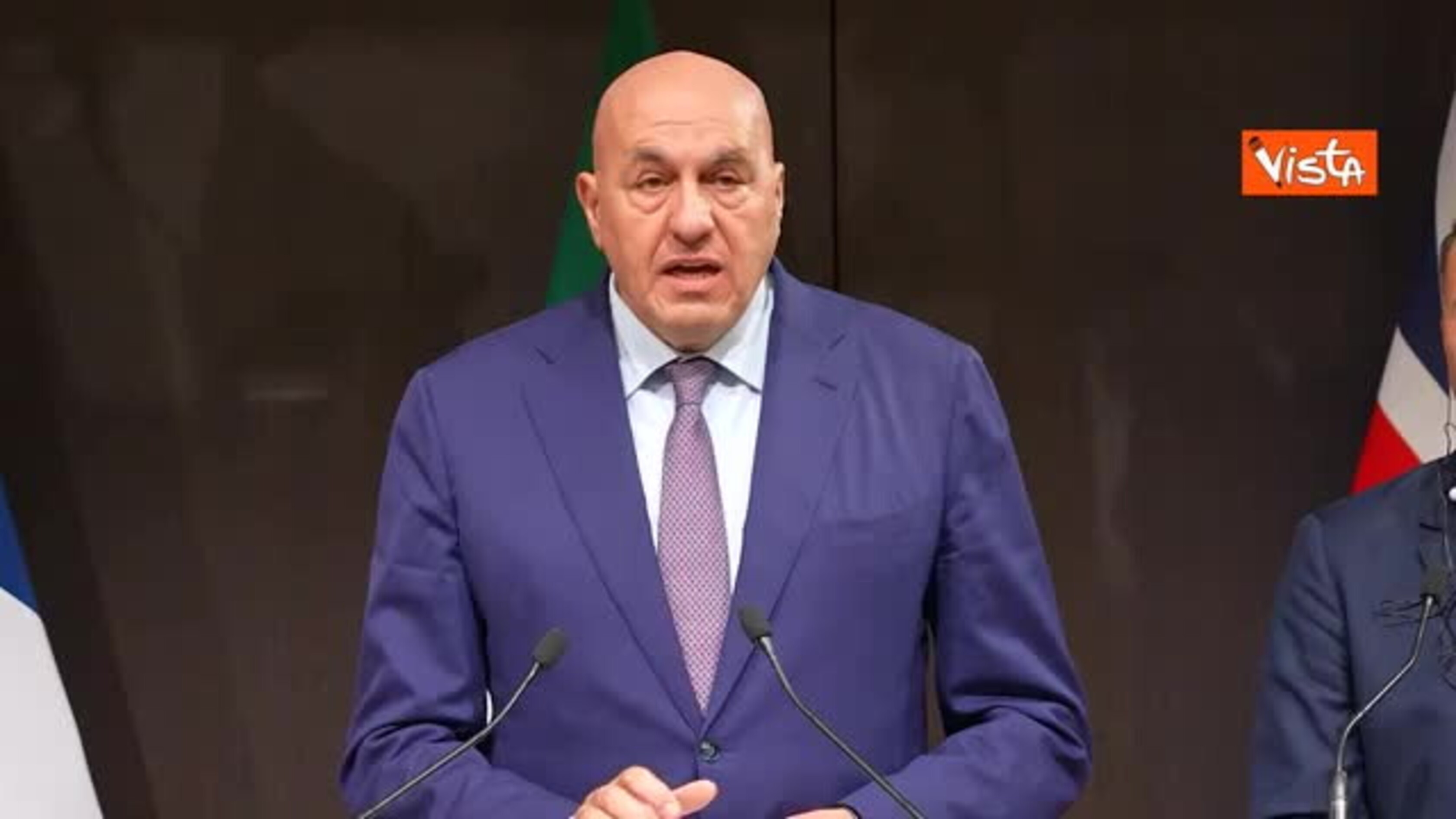 Stop armi all'Ucraina: Salvini sconfessato da Tajani e Crosetto
