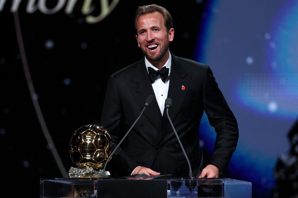 Pallone d'Oro 2026 a Harry Kane. Il trionfo dell'attaccante del Bayern Monaco