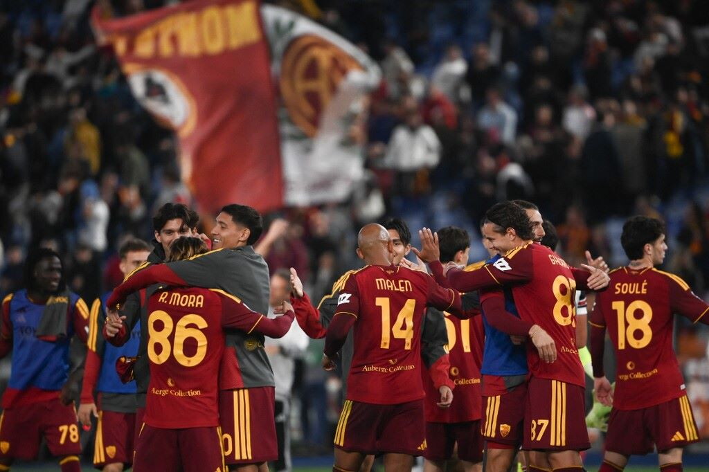 Roma vince in rimonta all'Olimpico, 4 a 2 al Cagliari
