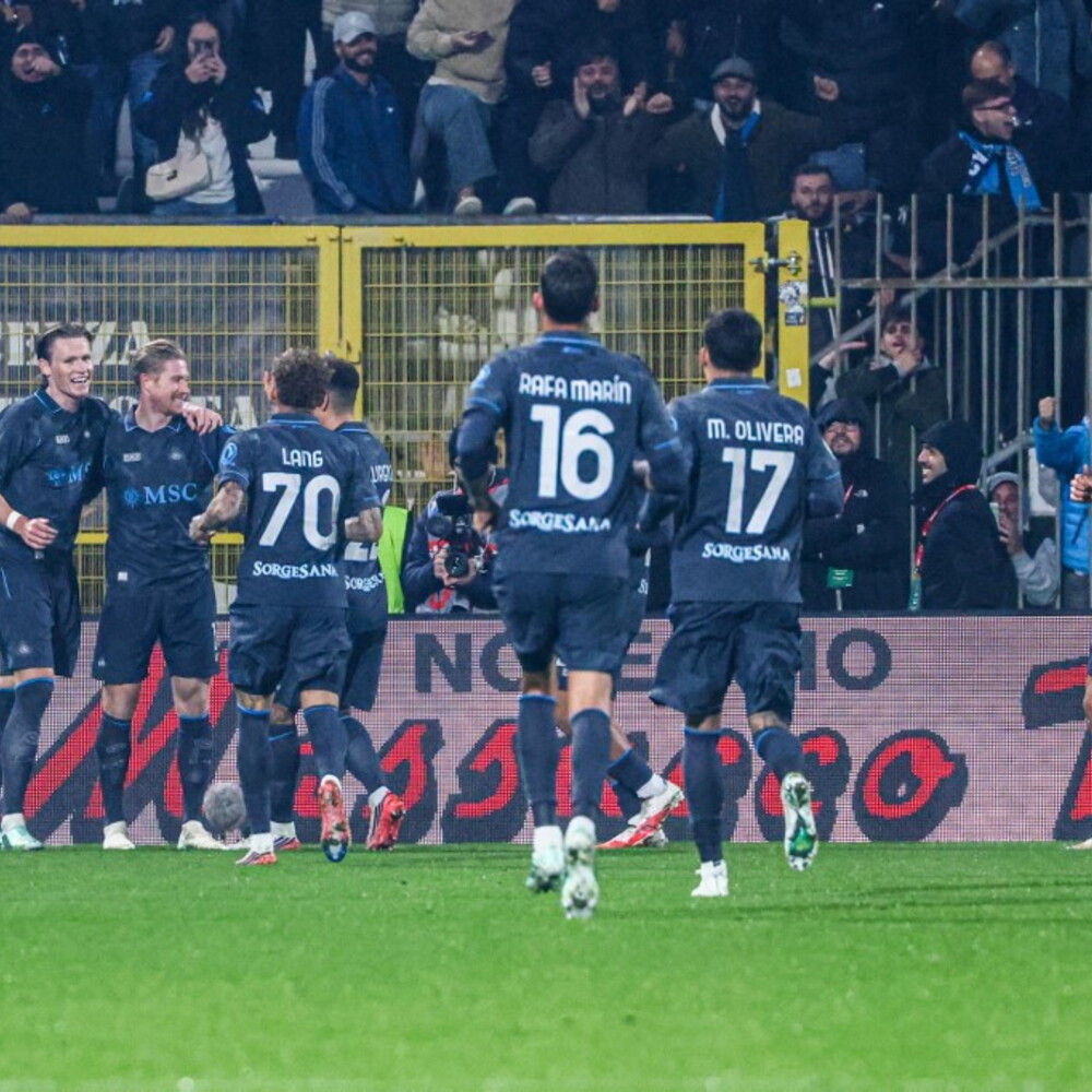 Napoli show in Monza, Allegri serves poker