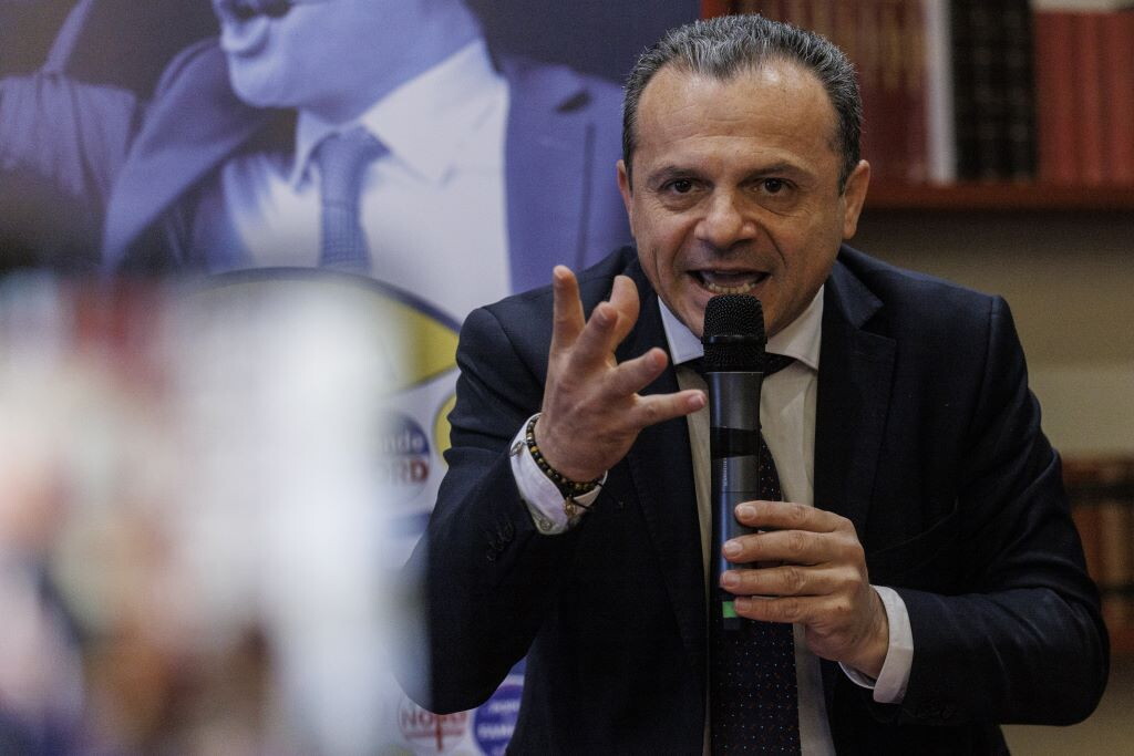 Meloni battezza l'alleanza con "Sud Chiama Nord": "L'Italia si governa con i territori"