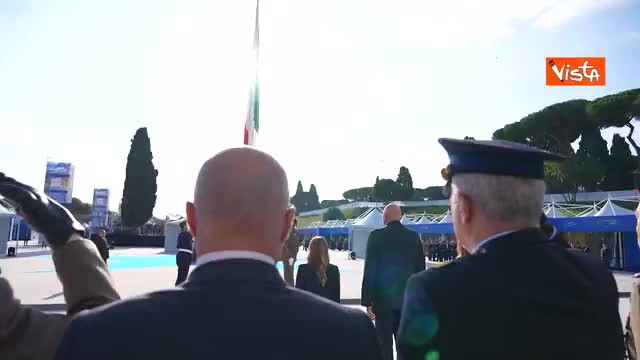 Meloni e Crosetto al Villaggio della Difesa per rendere omaggio ai militari caduti in Bosnia