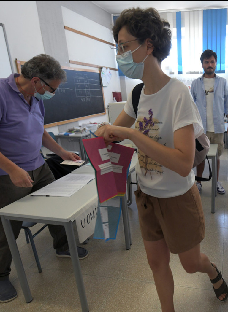 Oltre due milioni di italiani al voto per i ballottaggi