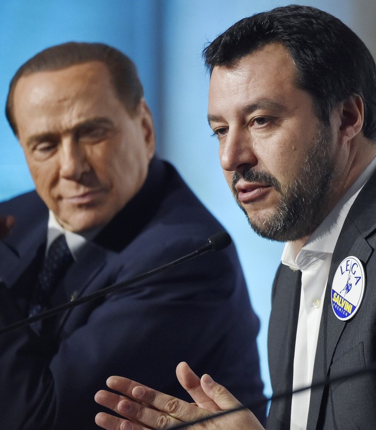 Il Pd prova a ricucire lo strappo, ma Lega e FI chiudono al M5s