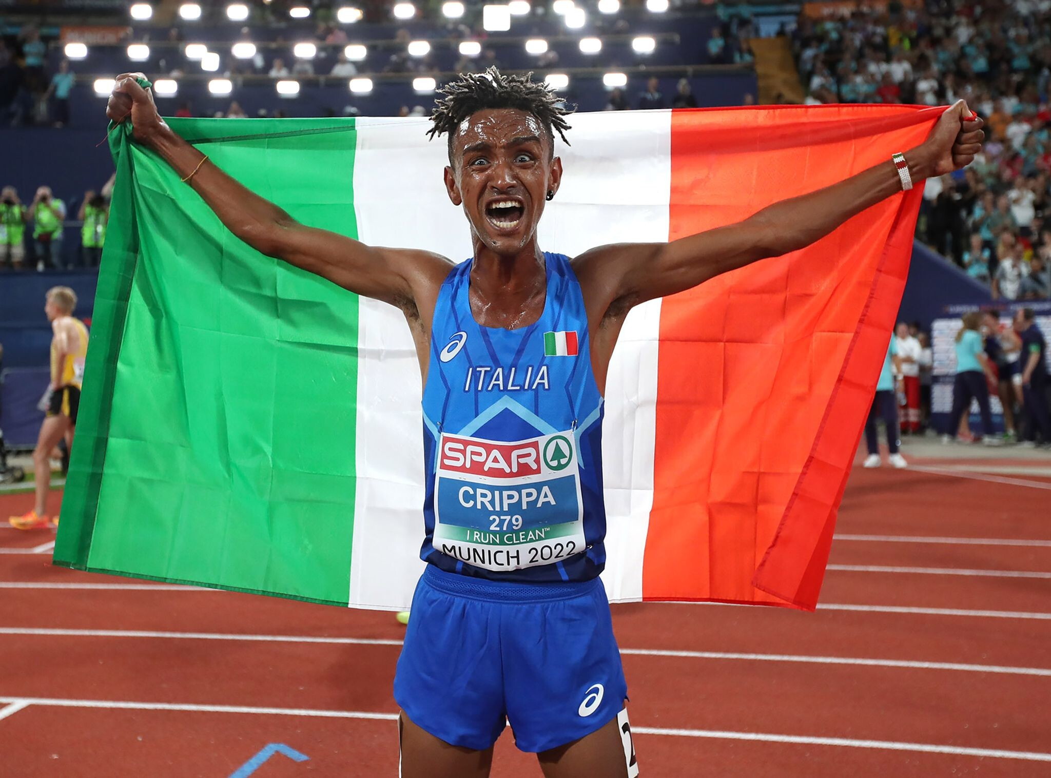 Impresa di Yeman Crippa, vince la maratona di Parigi