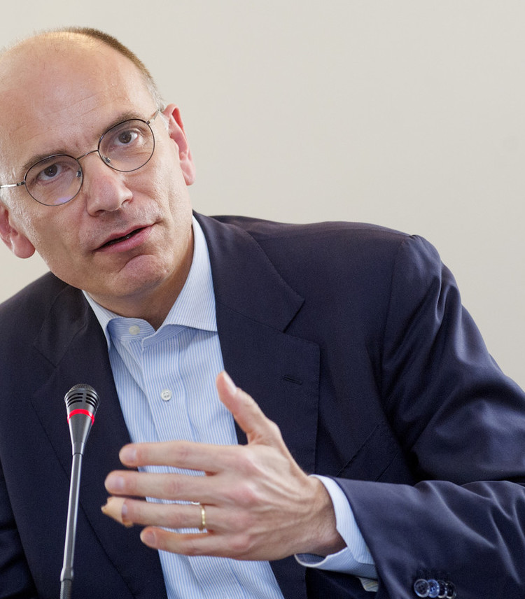 Letta non vuole cambiare il simbolo del Pd