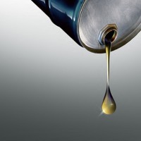 La benzina sintetica “made in Germany” e le incognite sulle alternative al petro