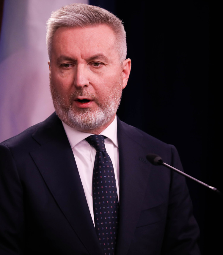 Sfida M5s Iv sulla commissione di vigilanza Rai