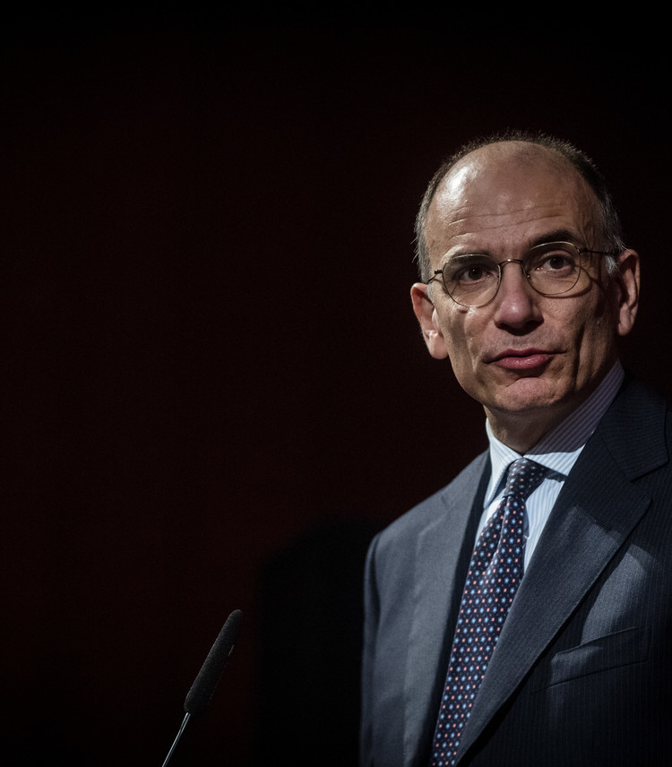 Il ricordo di Sassoli e le divisioni del Pd