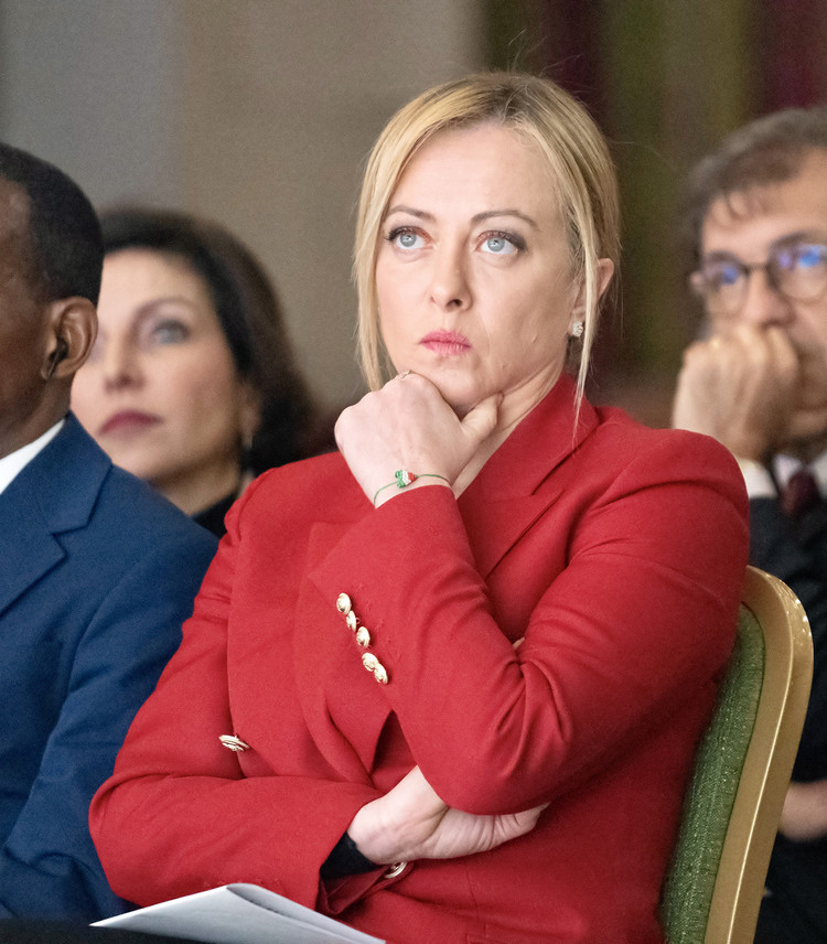 L’Italia ha un premier donna ma ancora poche donne in politica